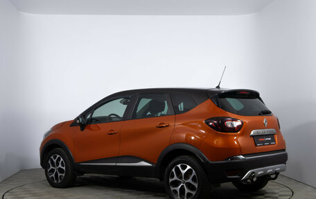 Renault Kaptur I рестайлинг, 2017 год, 1 050 000 рублей, 7 фотография