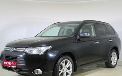 Mitsubishi Outlander III рестайлинг 3, 2013 год, 1 320 000 рублей, 1 фотография