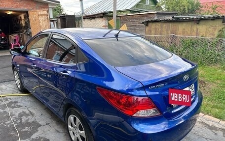 Hyundai Solaris II рестайлинг, 2011 год, 610 000 рублей, 6 фотография