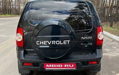 Chevrolet Niva I рестайлинг, 2013 год, 615 000 рублей, 4 фотография
