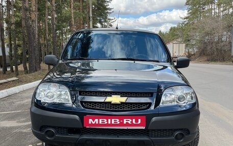 Chevrolet Niva I рестайлинг, 2013 год, 615 000 рублей, 2 фотография