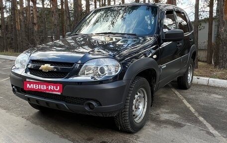 Chevrolet Niva I рестайлинг, 2013 год, 615 000 рублей, 12 фотография
