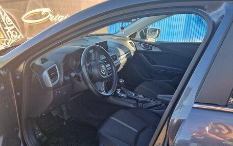 Mazda 3, 2018 год, 1 800 000 рублей, 4 фотография