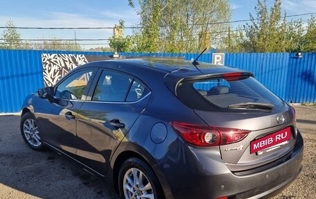 Mazda 3, 2018 год, 1 800 000 рублей, 3 фотография