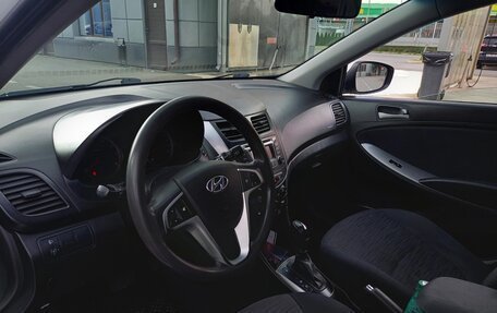 Hyundai Solaris II рестайлинг, 2016 год, 960 000 рублей, 4 фотография