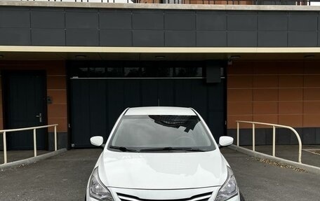 Hyundai Solaris II рестайлинг, 2016 год, 960 000 рублей, 5 фотография