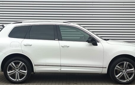 Volkswagen Touareg III, 2018 год, 5 750 000 рублей, 4 фотография