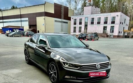 Volkswagen Passat B8 рестайлинг, 2017 год, 2 100 000 рублей, 2 фотография