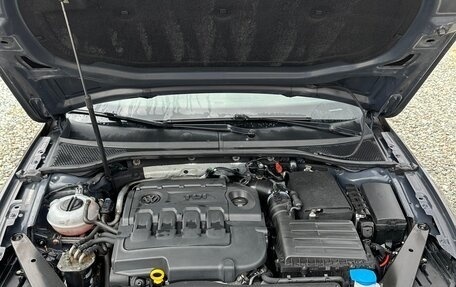 Volkswagen Passat B8 рестайлинг, 2017 год, 2 100 000 рублей, 16 фотография
