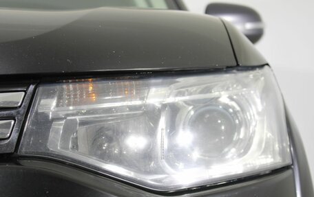 Mitsubishi Outlander III рестайлинг 3, 2013 год, 1 320 000 рублей, 18 фотография