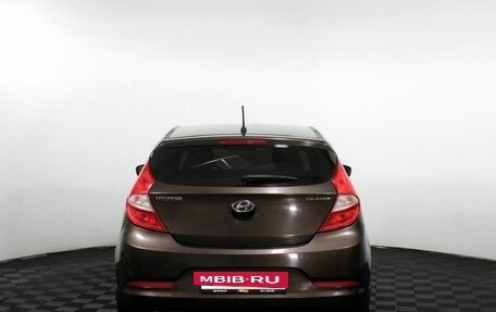 Hyundai Solaris II рестайлинг, 2015 год, 855 000 рублей, 6 фотография