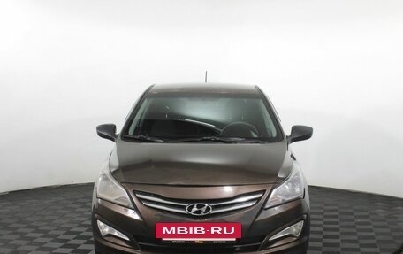 Hyundai Solaris II рестайлинг, 2015 год, 855 000 рублей, 2 фотография