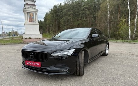 Volvo S90 II рестайлинг, 2017 год, 3 500 000 рублей, 1 фотография