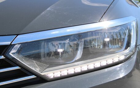 Volkswagen Passat B8 рестайлинг, 2019 год, 2 039 000 рублей, 12 фотография