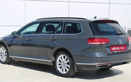 Volkswagen Passat B8 рестайлинг, 2019 год, 2 039 000 рублей, 9 фотография