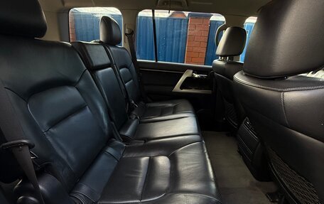 Toyota Land Cruiser 200, 2014 год, 3 300 000 рублей, 12 фотография