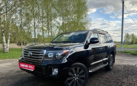 Toyota Land Cruiser 200, 2014 год, 3 300 000 рублей, 3 фотография