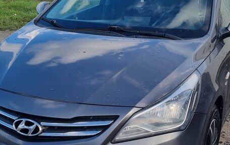 Hyundai Solaris II рестайлинг, 2015 год, 1 250 000 рублей, 11 фотография