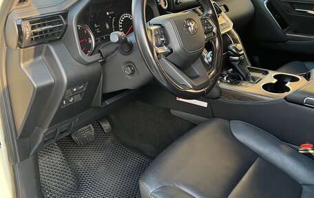 Toyota Land Cruiser, 2021 год, 9 100 000 рублей, 10 фотография