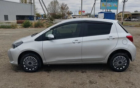 Toyota Vitz, 2015 год, 850 000 рублей, 6 фотография