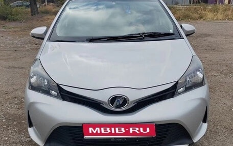 Toyota Vitz, 2015 год, 850 000 рублей, 8 фотография