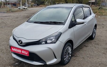 Toyota Vitz, 2015 год, 850 000 рублей, 7 фотография