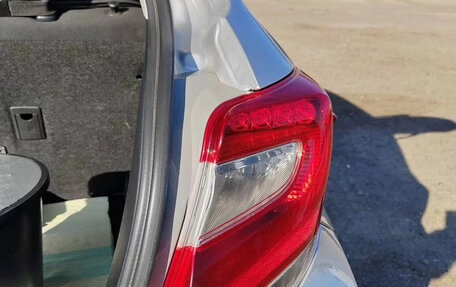 Toyota Vitz, 2015 год, 850 000 рублей, 17 фотография