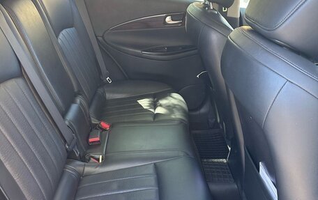 Infiniti QX50 I рестайлинг, 2014 год, 2 250 000 рублей, 11 фотография