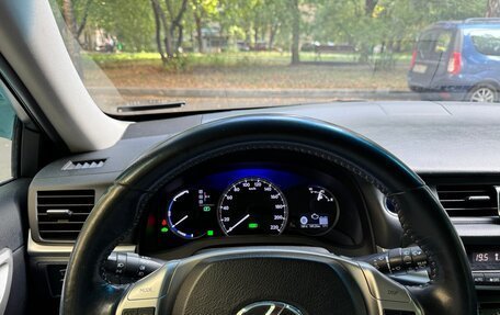 Lexus CT I рестайлинг, 2011 год, 1 450 000 рублей, 16 фотография