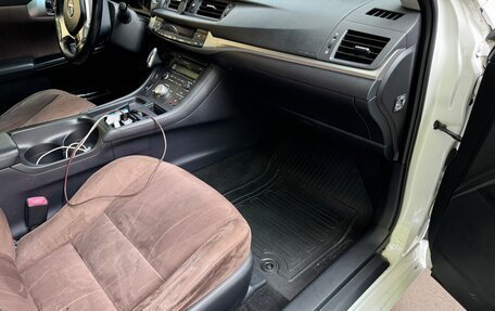 Lexus CT I рестайлинг, 2011 год, 1 450 000 рублей, 14 фотография