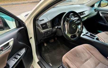 Lexus CT I рестайлинг, 2011 год, 1 450 000 рублей, 15 фотография