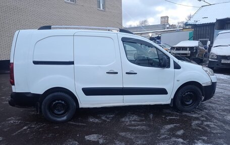 Peugeot Partner II рестайлинг 2, 2011 год, 440 000 рублей, 3 фотография