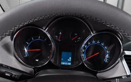 Chevrolet Cruze II, 2009 год, 890 000 рублей, 15 фотография