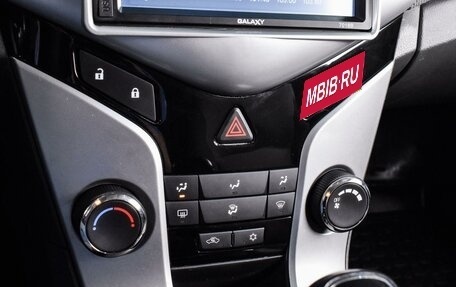 Chevrolet Cruze II, 2009 год, 890 000 рублей, 13 фотография