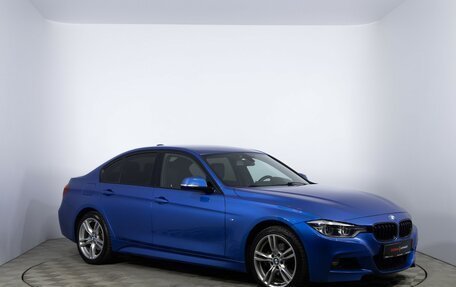 BMW 3 серия, 2018 год, 3 050 000 рублей, 3 фотография