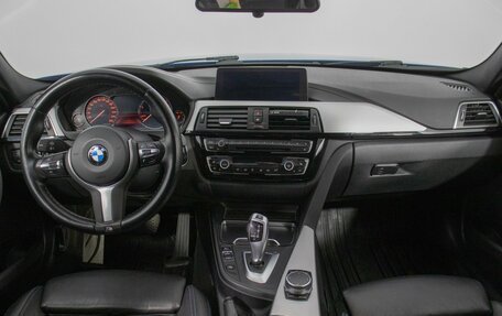 BMW 3 серия, 2018 год, 3 050 000 рублей, 13 фотография