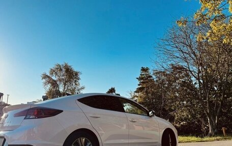 Hyundai Elantra VI рестайлинг, 2018 год, 1 482 000 рублей, 3 фотография