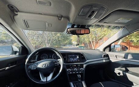 Hyundai Elantra VI рестайлинг, 2018 год, 1 482 000 рублей, 4 фотография