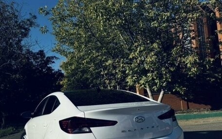 Hyundai Elantra VI рестайлинг, 2018 год, 1 482 000 рублей, 9 фотография