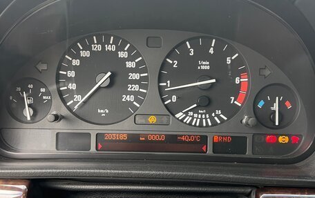 BMW 7 серия, 1999 год, 1 050 000 рублей, 12 фотография