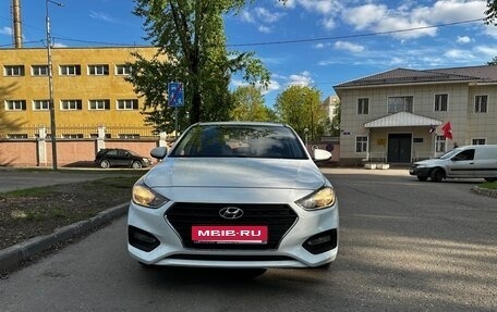 Hyundai Solaris II рестайлинг, 2018 год, 1 380 000 рублей, 3 фотография