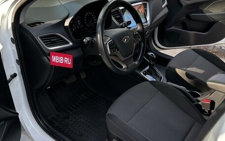 Hyundai Solaris II рестайлинг, 2018 год, 1 380 000 рублей, 9 фотография