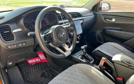 KIA Rio IV, 2017 год, 1 300 000 рублей, 6 фотография