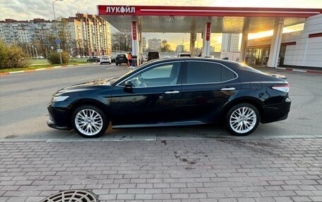 Toyota Camry, 2020 год, 3 150 000 рублей, 6 фотография