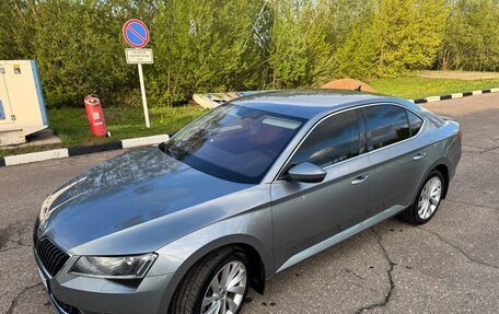 Skoda Superb III рестайлинг, 2017 год, 2 350 000 рублей, 13 фотография