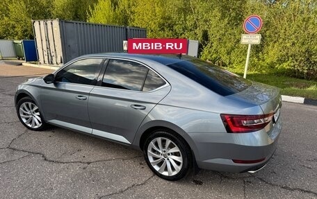 Skoda Superb III рестайлинг, 2017 год, 2 350 000 рублей, 8 фотография