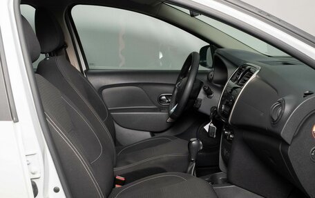 Renault Logan II, 2020 год, 1 000 000 рублей, 10 фотография