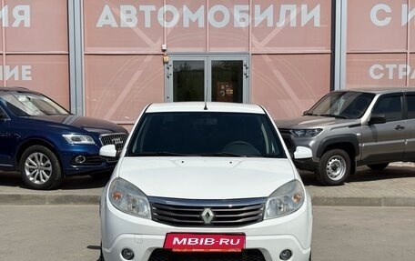 Renault Sandero I, 2012 год, 645 000 рублей, 2 фотография