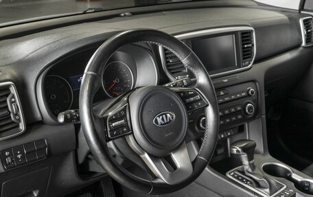 KIA Sportage IV рестайлинг, 2020 год, 2 596 600 рублей, 4 фотография