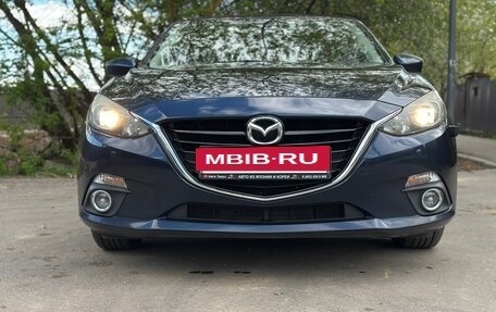 Mazda 3, 2016 год, 1 600 000 рублей, 2 фотография